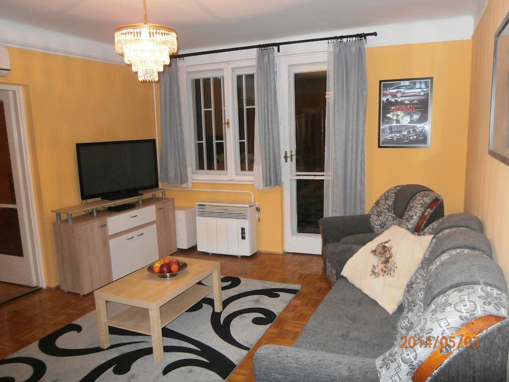 Highland Apartment Budapest Habitación foto